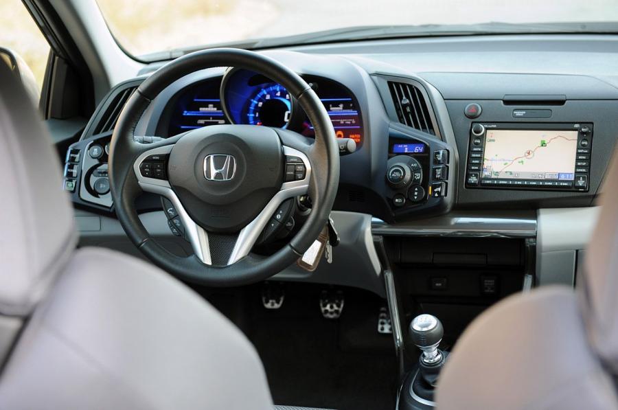  Honda CR-Z 2011 года  (фото 21 из 111)